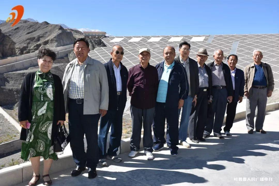和一个女同事关系挺好的，昨天她和我说她生气，我问她生什么气，她说自己和自己生气，她是什么意思啊？游戏画面